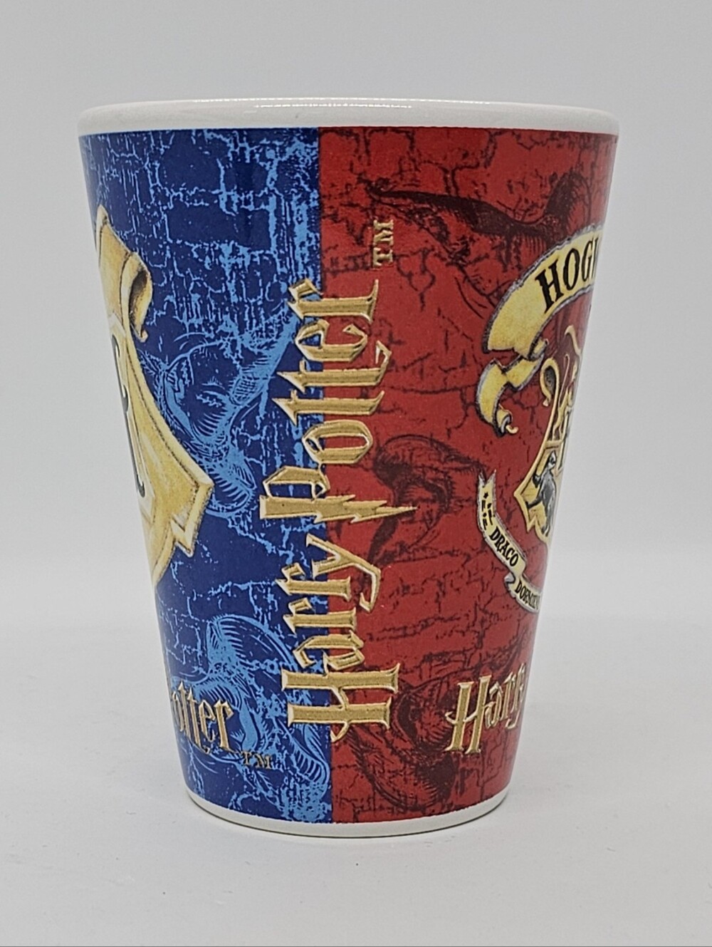 Official 2001 Harry Potter Hogwarts Crest Mug Cup Churchill W Brothers Red Blue